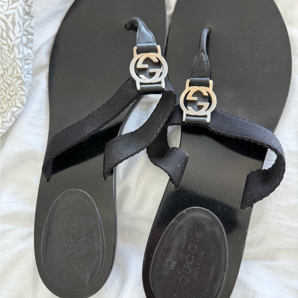 Gucci Black Sandals with Silver Logo